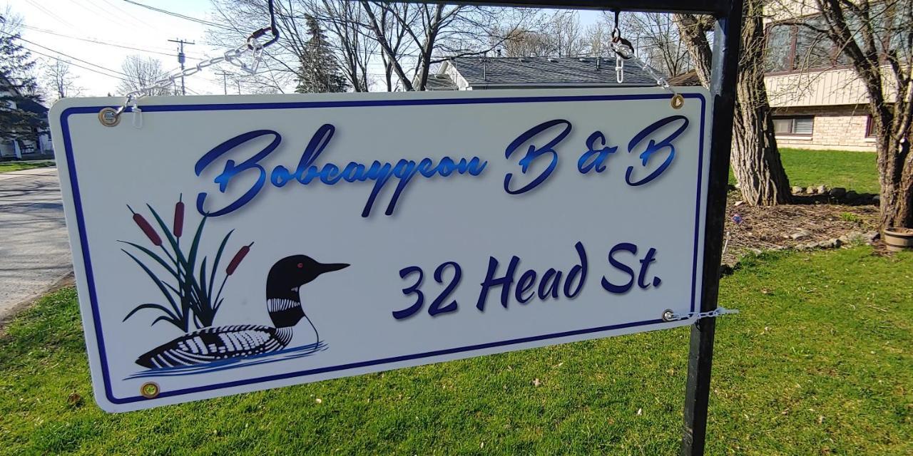 Bobcaygeonb&B Kawartha Lakes Buitenkant foto