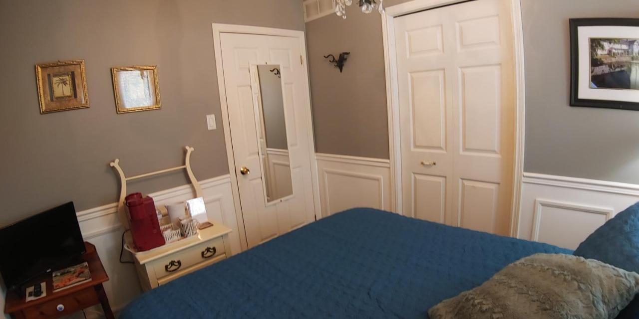 Bobcaygeonb&B Kawartha Lakes Buitenkant foto